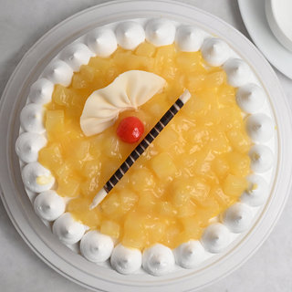Top View of Pineapple Classique - A Pineapple Cake