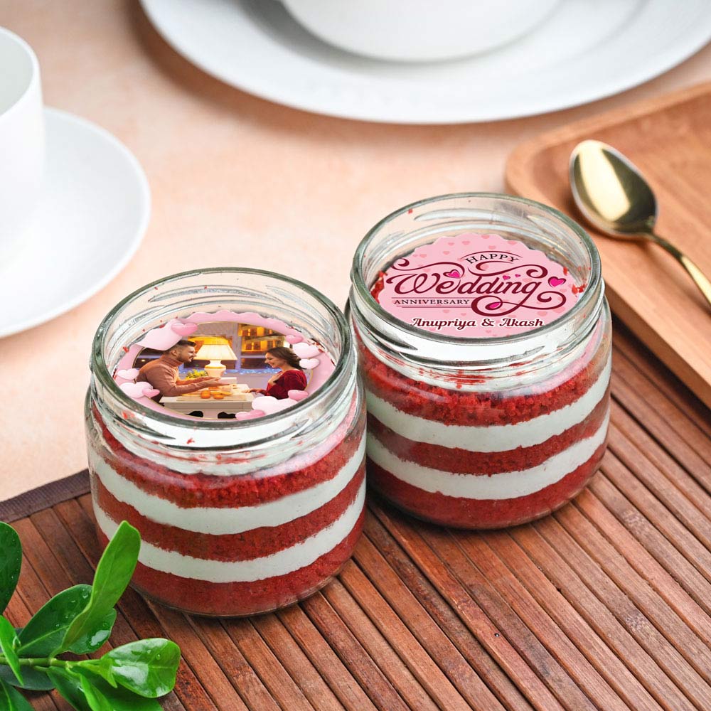 Red Velvet Personalised Jar Cake