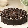 Round Shape Snickers Cake