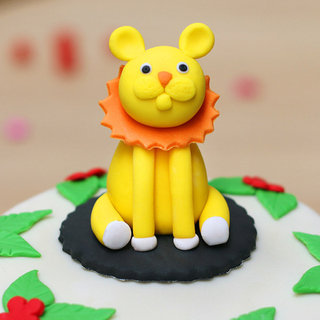 Lion Theme Cake