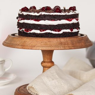 Side VIew of Semi Naked Blackforest Cake