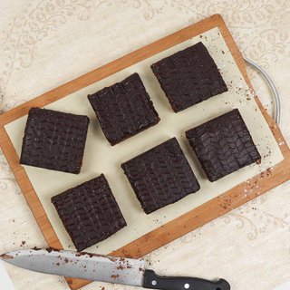 6 Nutella Walnut Brownies