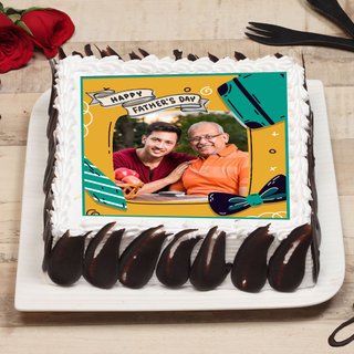Square Shaped Fathers Day Photo Cake 2022