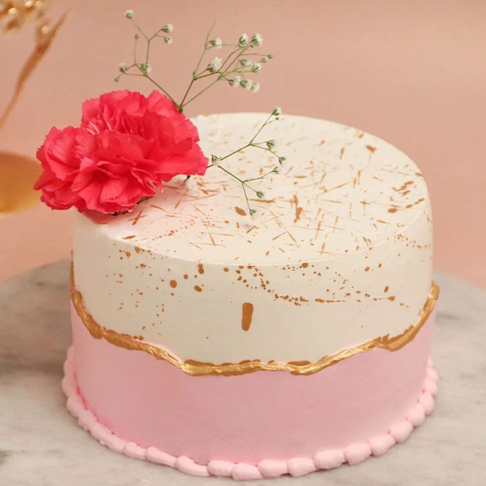 Strawberry Cake Online for Birthday at Best Price | YummyCake