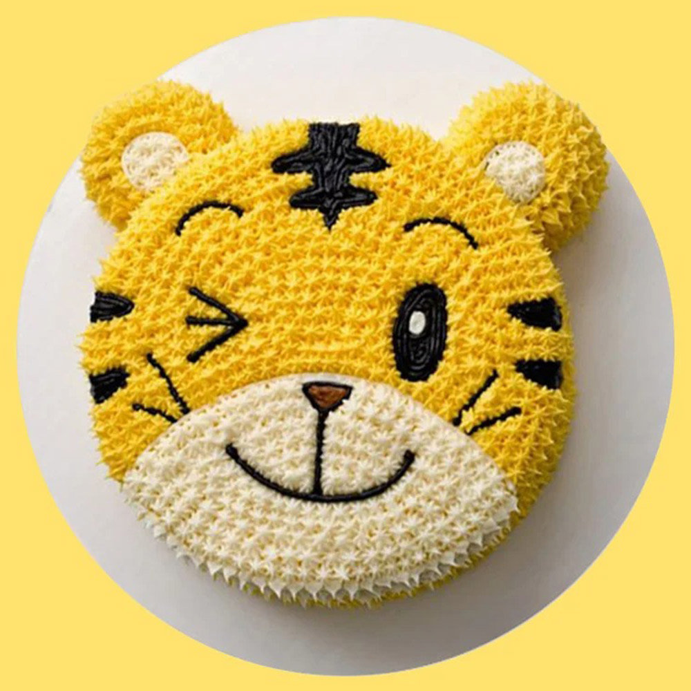 Buy Winking N Smiling Cartoon Lion Designer Cream Cake-Lion Designer Cake
