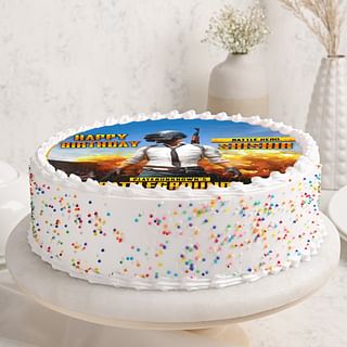 Side View of Poster Cake for PUBG Fan