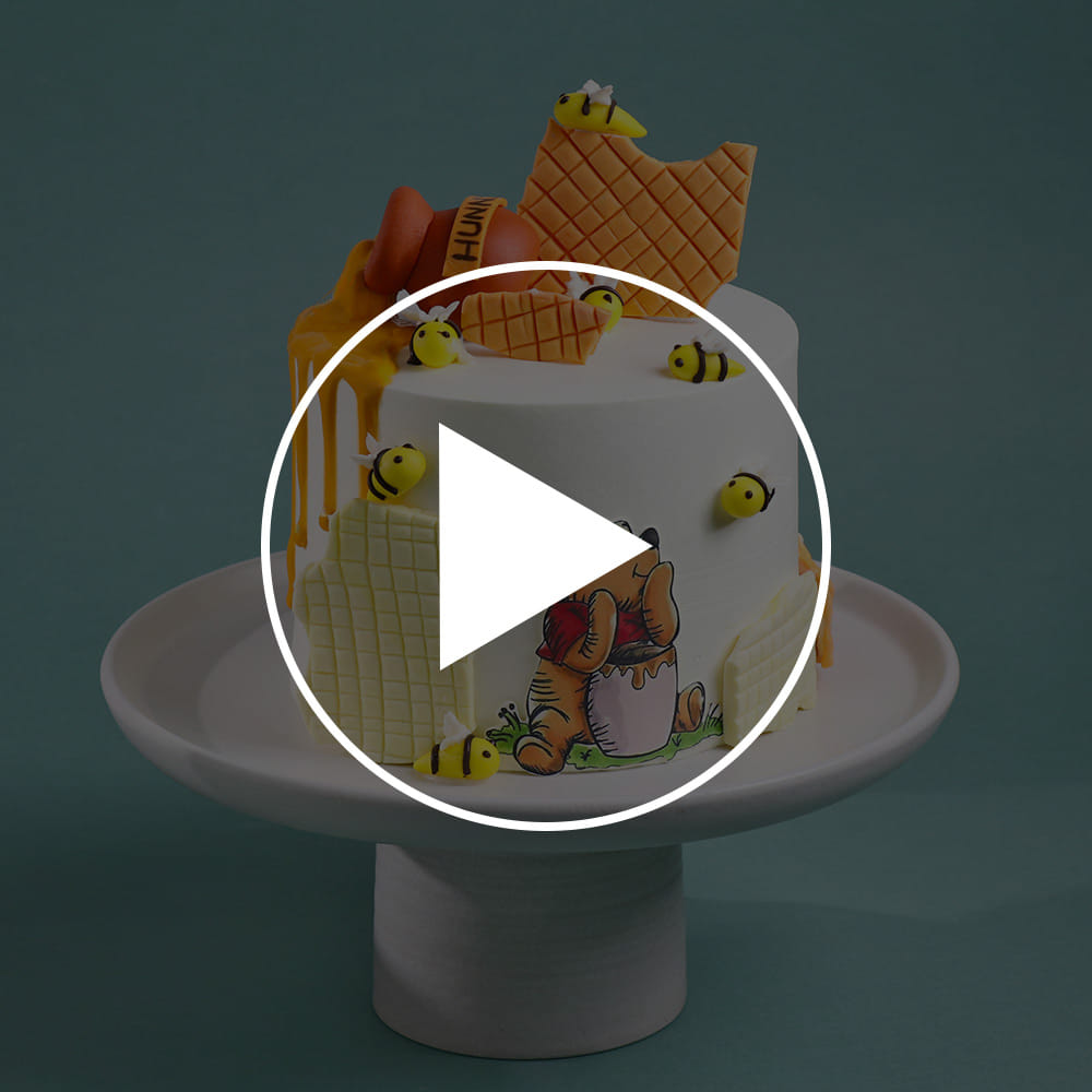 Honey Day Pooh Cake