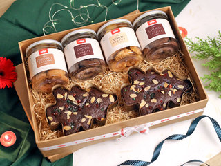 Christmas Cakes N Cookies Gift Hamper