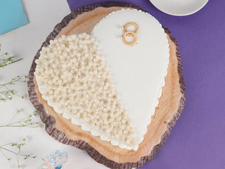 Top View of Vanilla Heart Cake