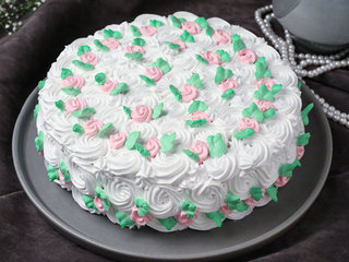 White Polka Cream Cake